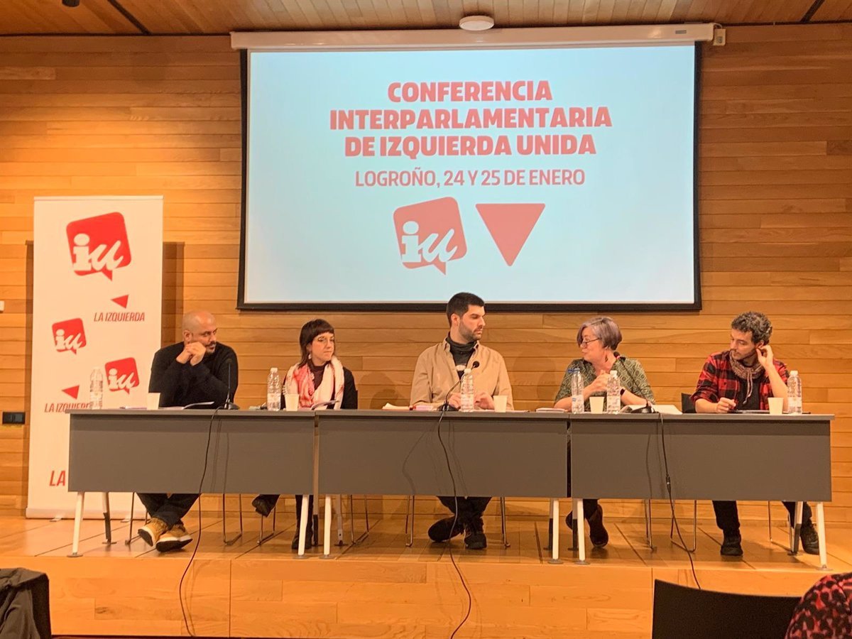 IU Aragón aborda situación del modelo productivo, vivienda y salud en Logroño interparlamentario.