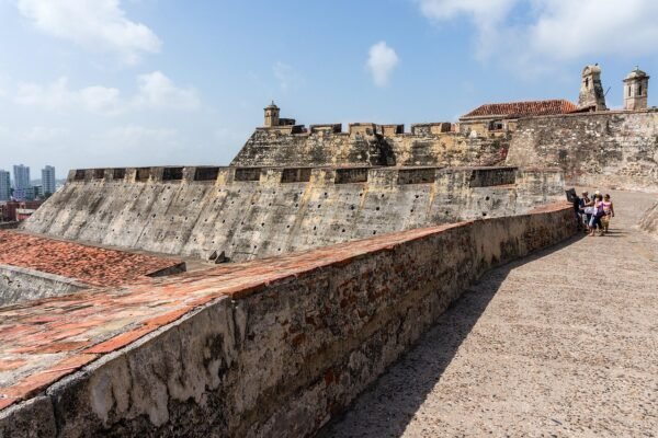 Descubre el monasterio de Valvanera: historia, visitas y actividades Monasterio de Valvanera