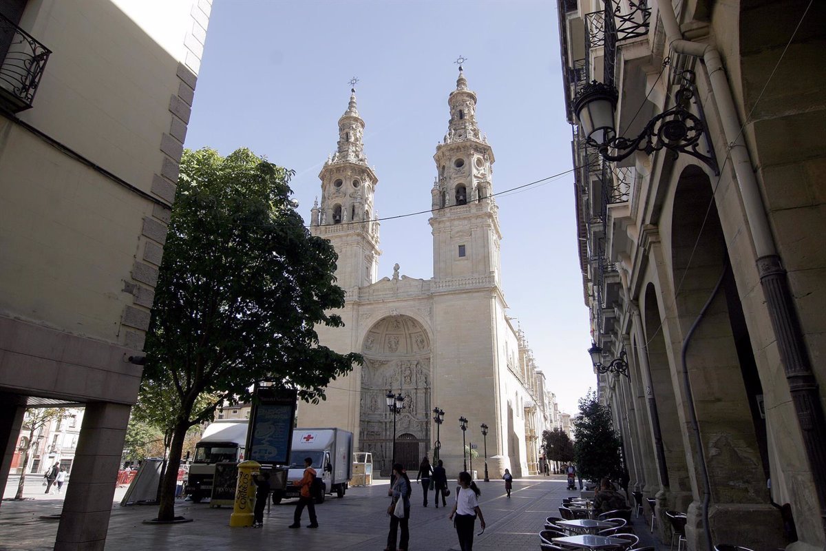 La Rioja invierte 100.000 euros en iluminación de la Concatedral de La Redonda