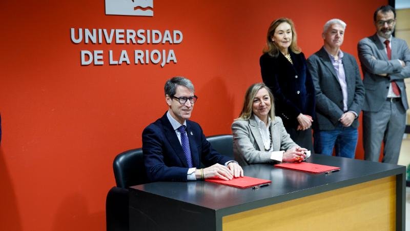 El Gobierno regional destina 1,4 millones de euros para equipar el Edificio I de Ciencias de la Salud.