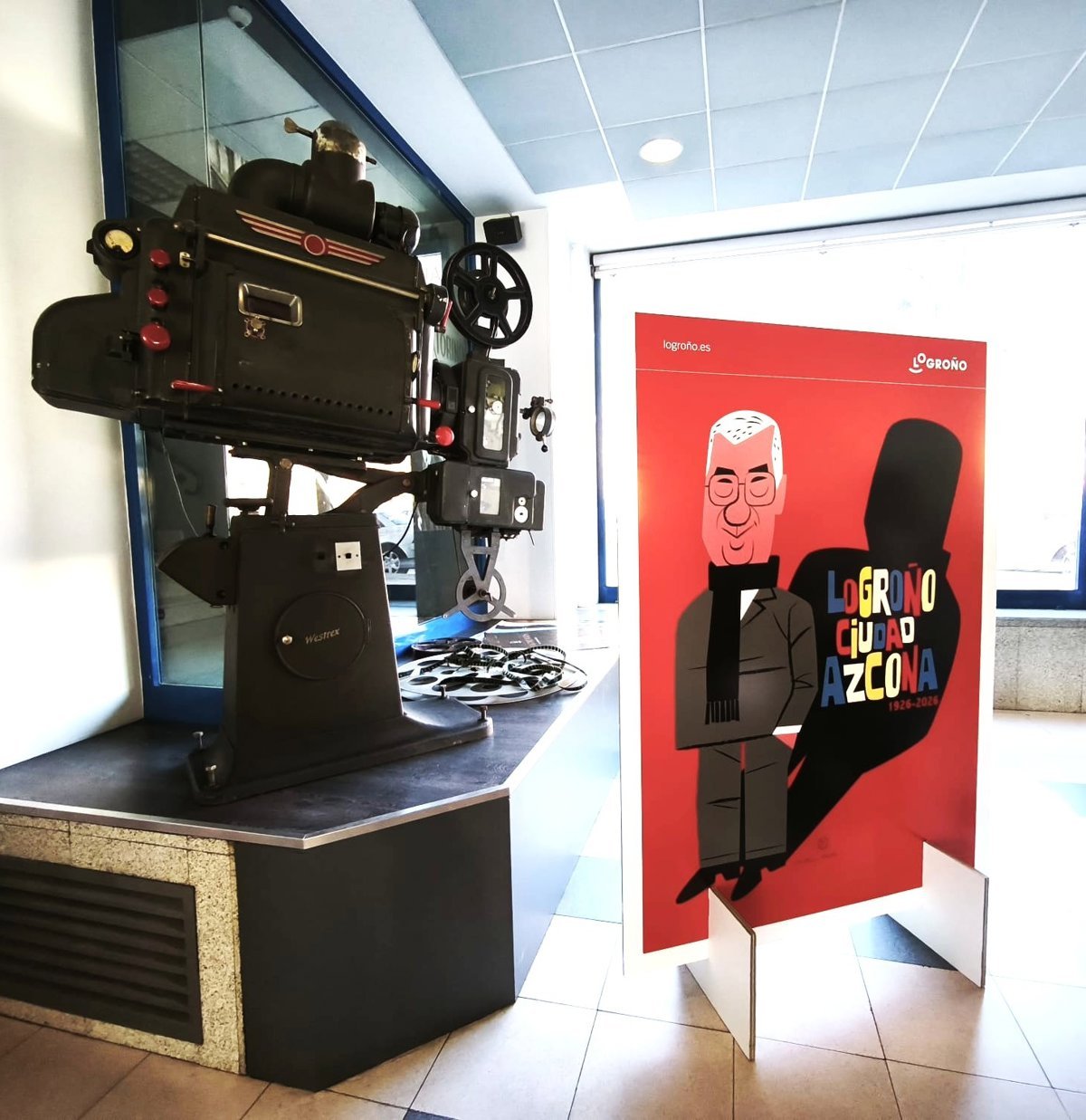 Rafael Azcona «toma» Logroño con su Año de conmemoración 2026 extendiéndose por toda la ciudad.